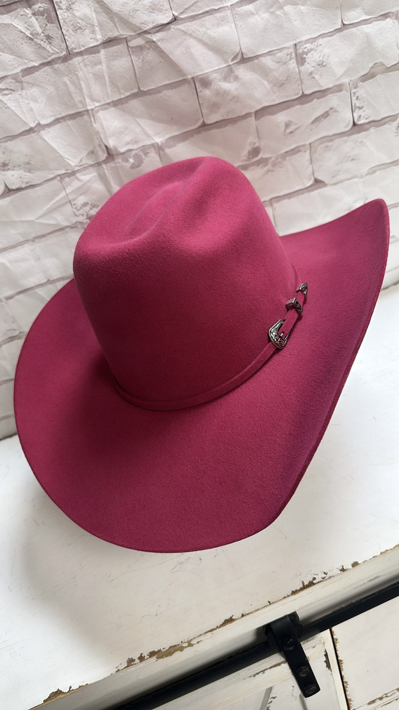 Prohats felt