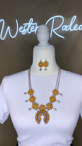 Necklace set