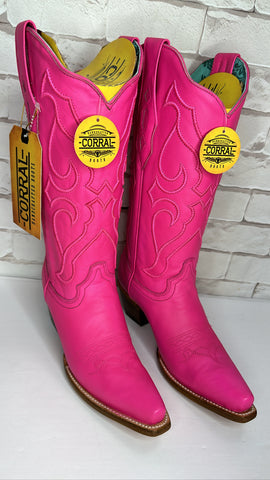 Corral Women's Hot Pink Snip Toe Cowboy Boots