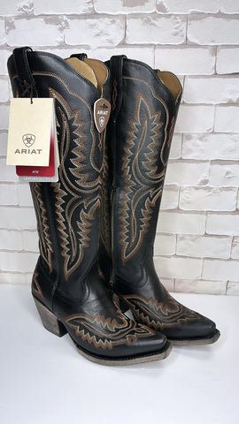 Ariat Casanova