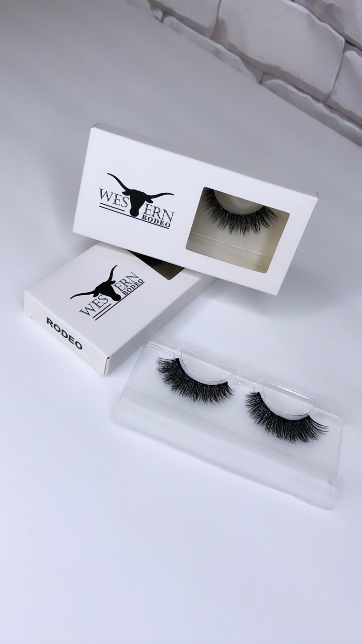 Lashes “RODEO”